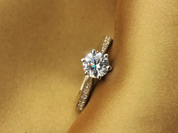 Infinity Luxe Ring