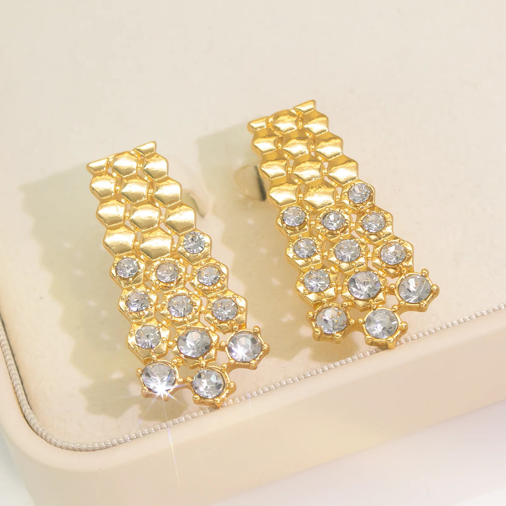 White Zircon Luxury Jewelry Set – 18K Gold Plated, 4 Pieces