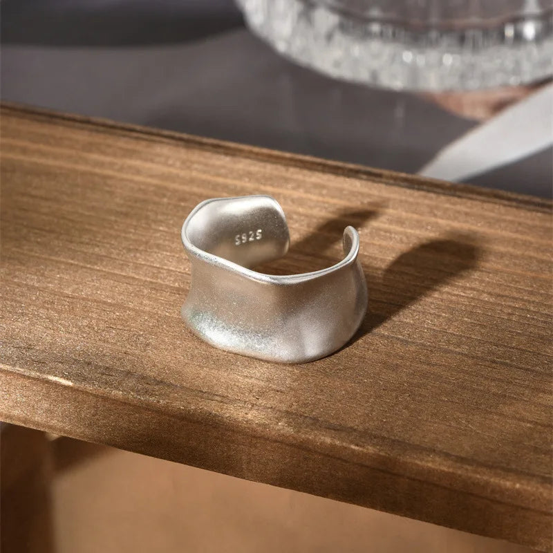 Twistelle Ring