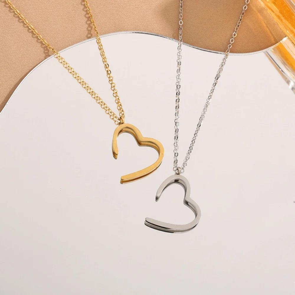 Love Heart Pendant Necklace – French Style Gold Stainless Steel Clavicle Chain