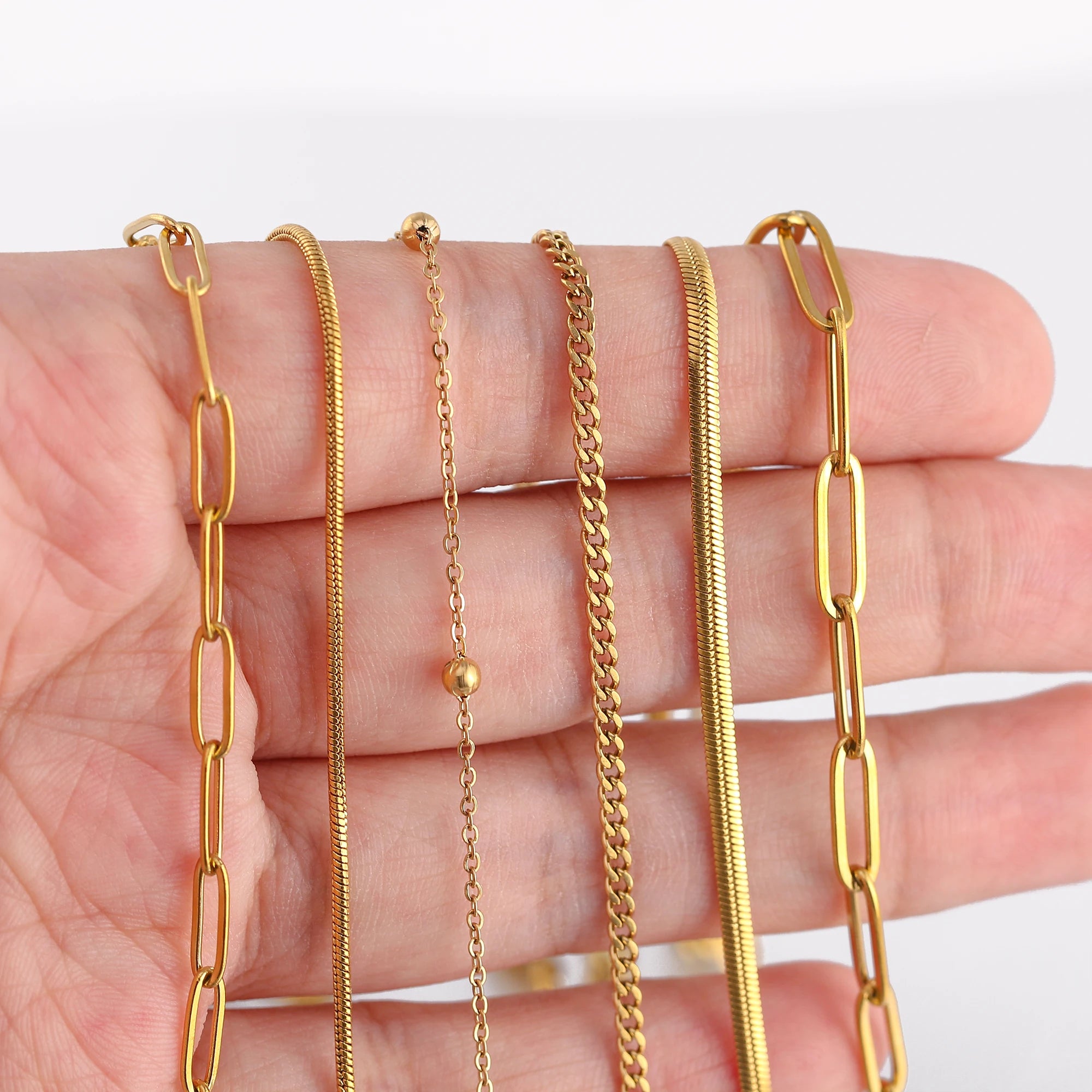 5-Piece Chain Necklace Set – 18K Gold Plated Stainless Steel Layering Necklaces