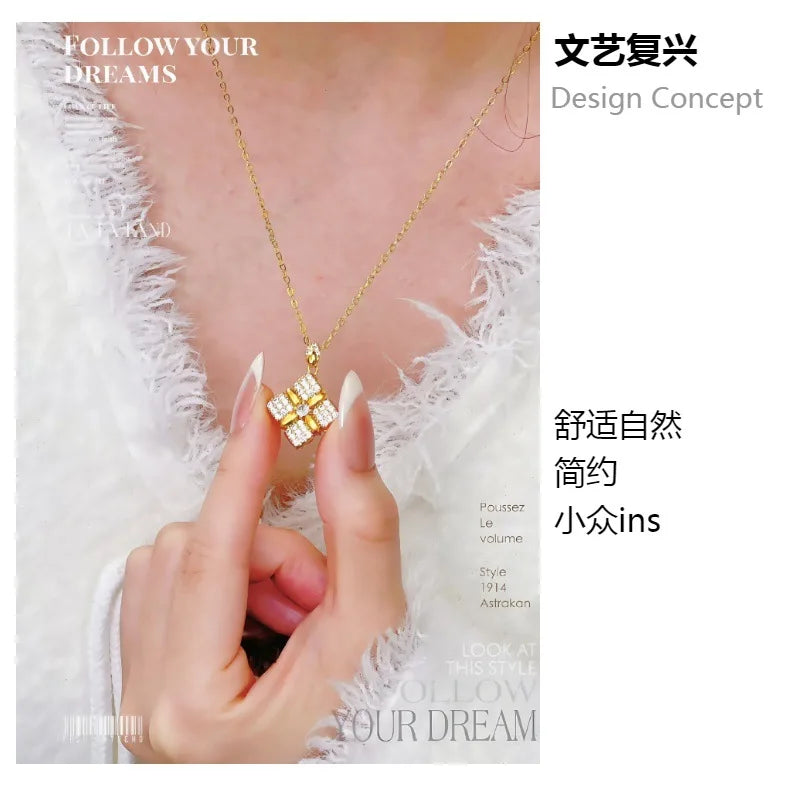 Golden Clover Necklace