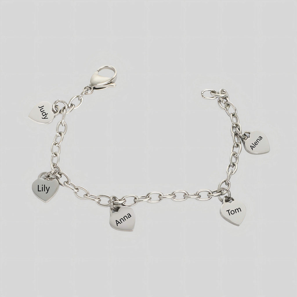 Personalized Heart Charm Bracelet – Custom Name Engraved Gift for Mom & Wife