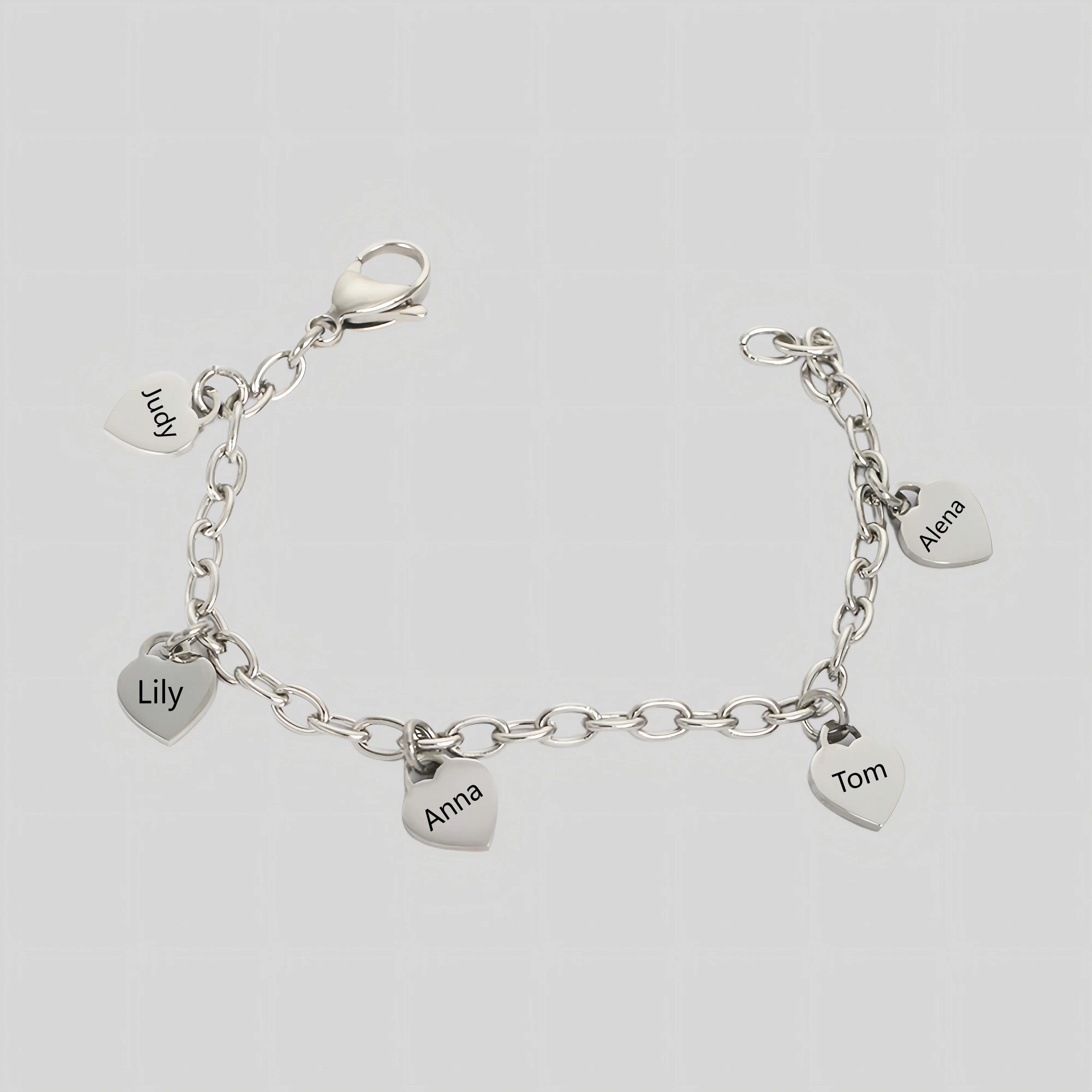 Personalized Heart Charm Bracelet – Custom Name Engraved Gift for Mom & Wife