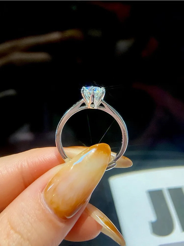 Round Moissanite Solitaire Ring – 925 Sterling Silver | D Color VVS1 | 0.5CT & 1CT