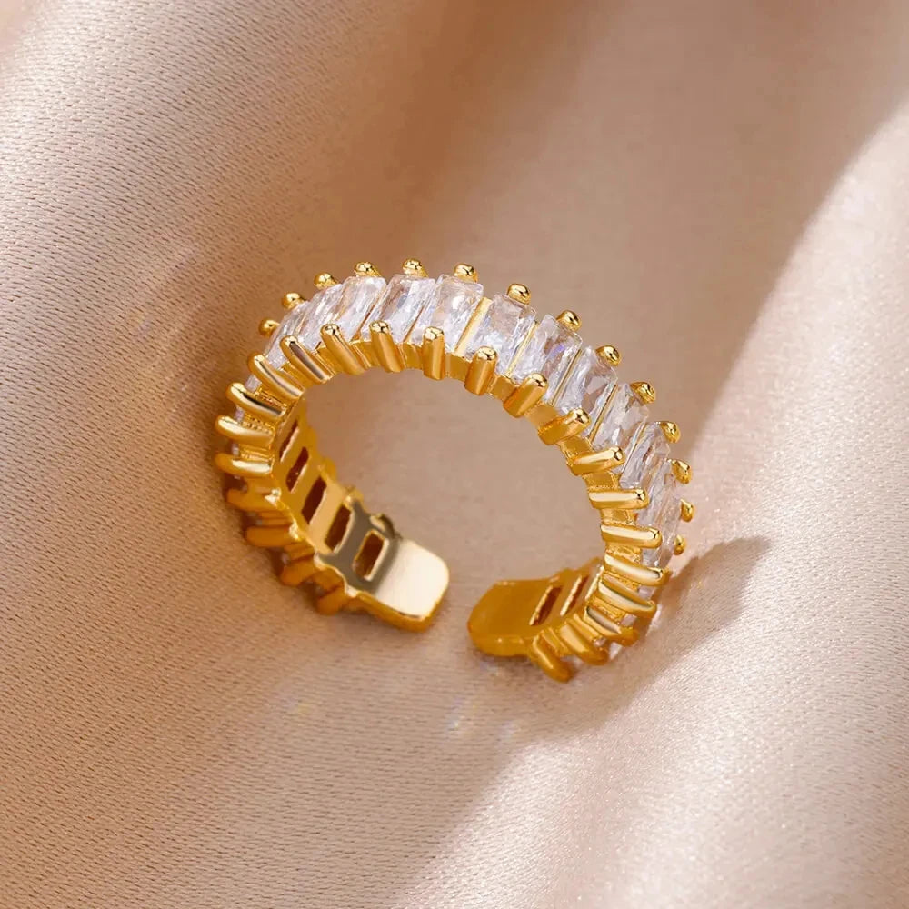 Velora Ring