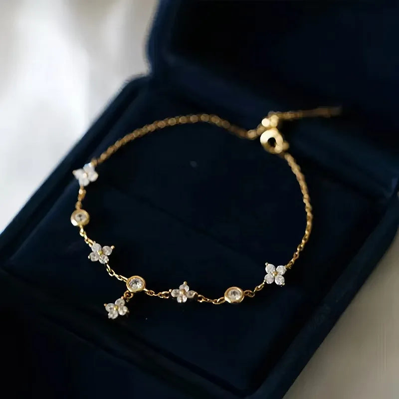 Halo Blossom Necklace