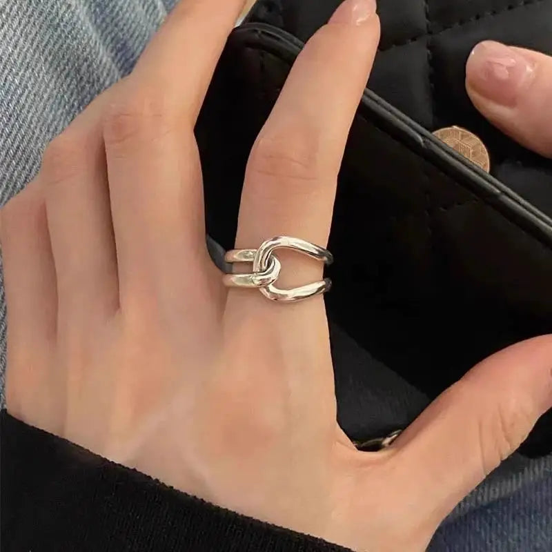 Twistelle Ring