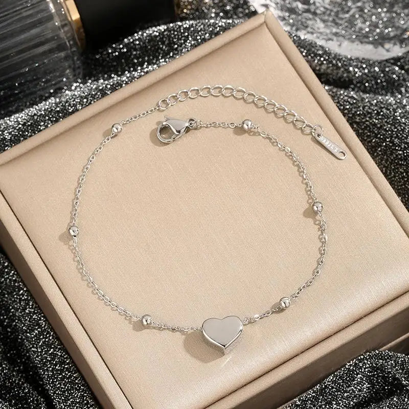Heart Pendant Jewelry Set – Necklace, Bracelet & Earrings