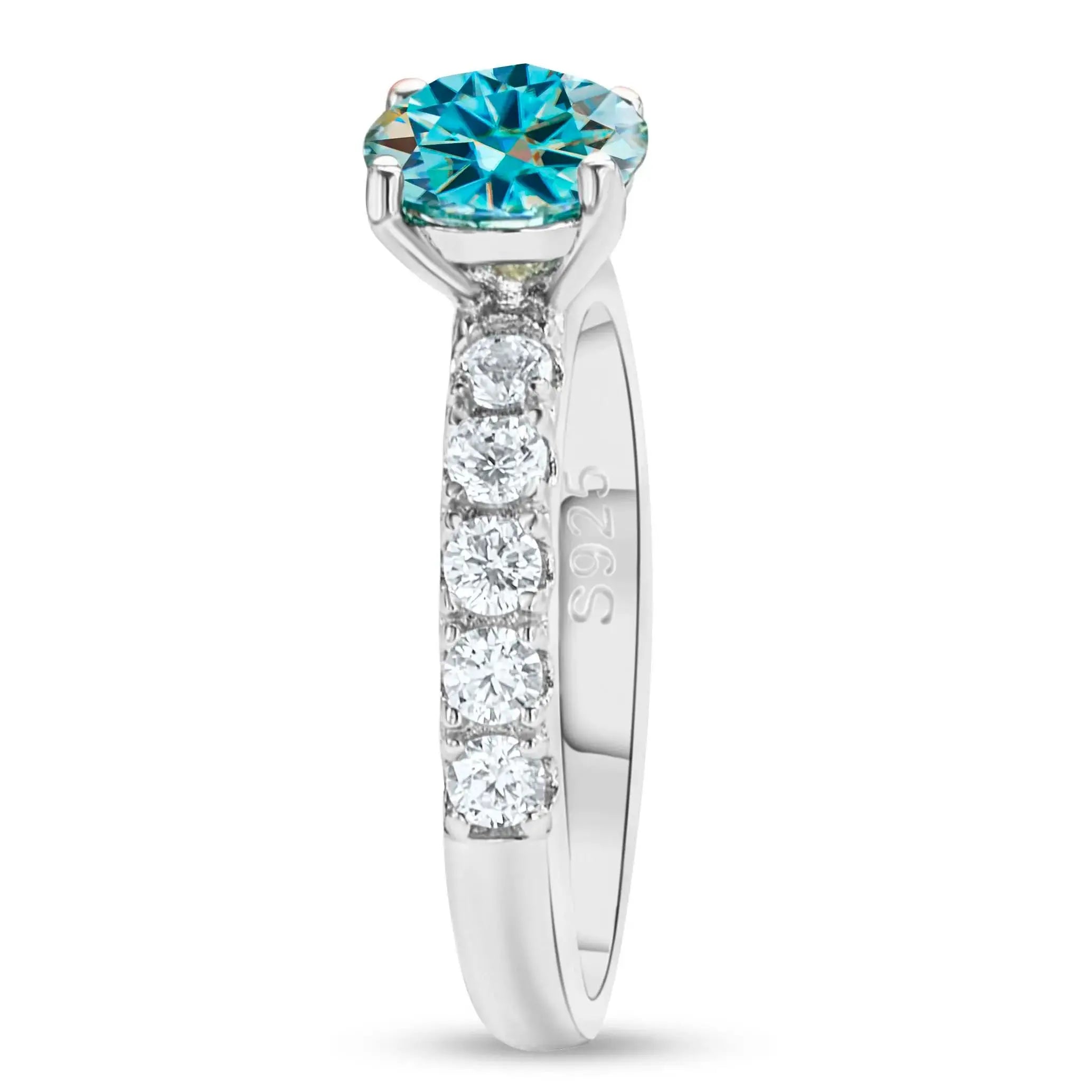 Solitaire Moissanite Engagement Ring – 1 Carat 4-Claw S925 Silver