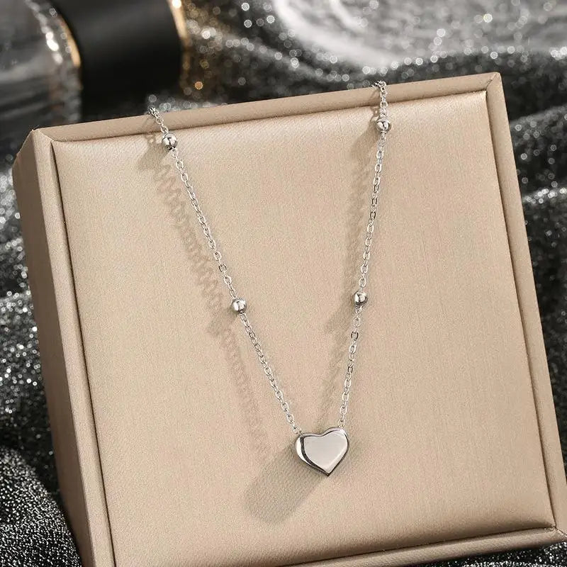 Heart Pendant Jewelry Set – Necklace, Bracelet & Earrings