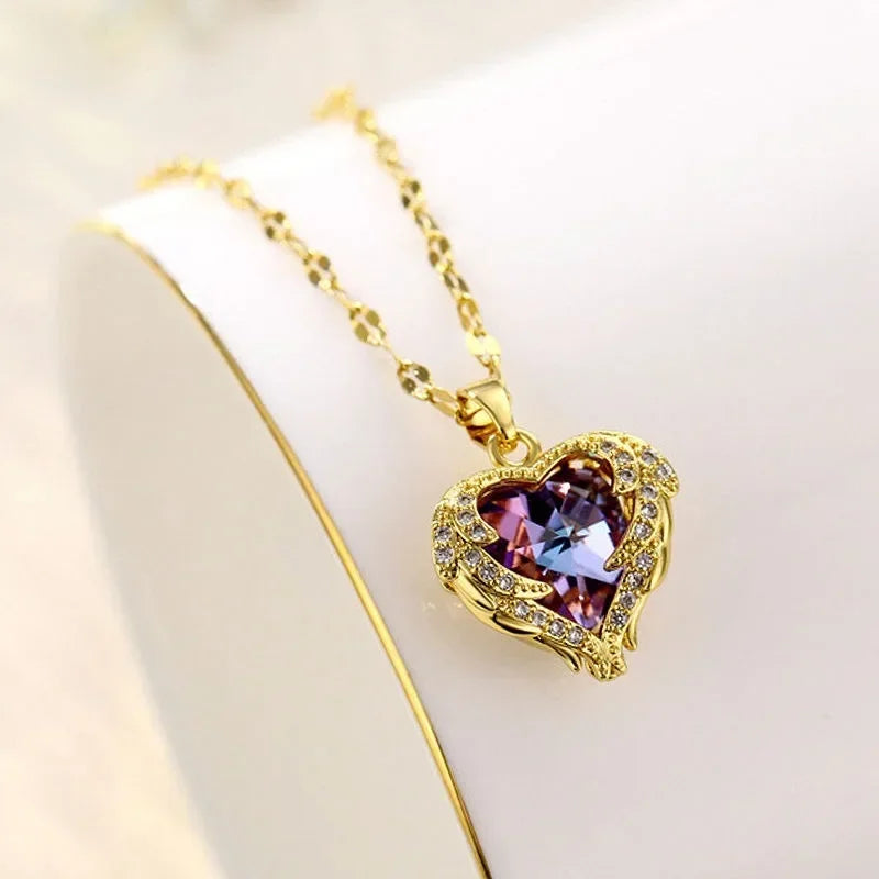 Nova Heart Chain